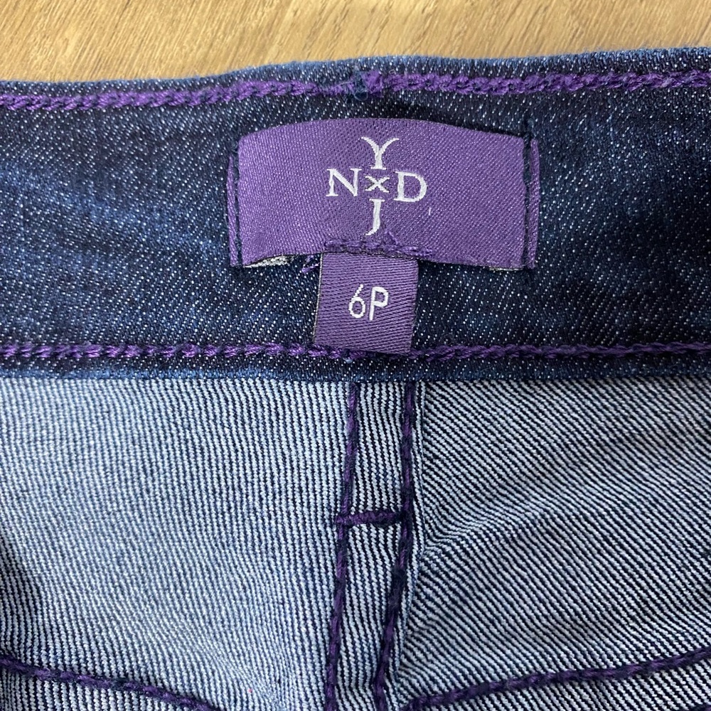 NYDJ Straight Crop Dark Blue Denim Jeans size 6P - Picture 5 of 14